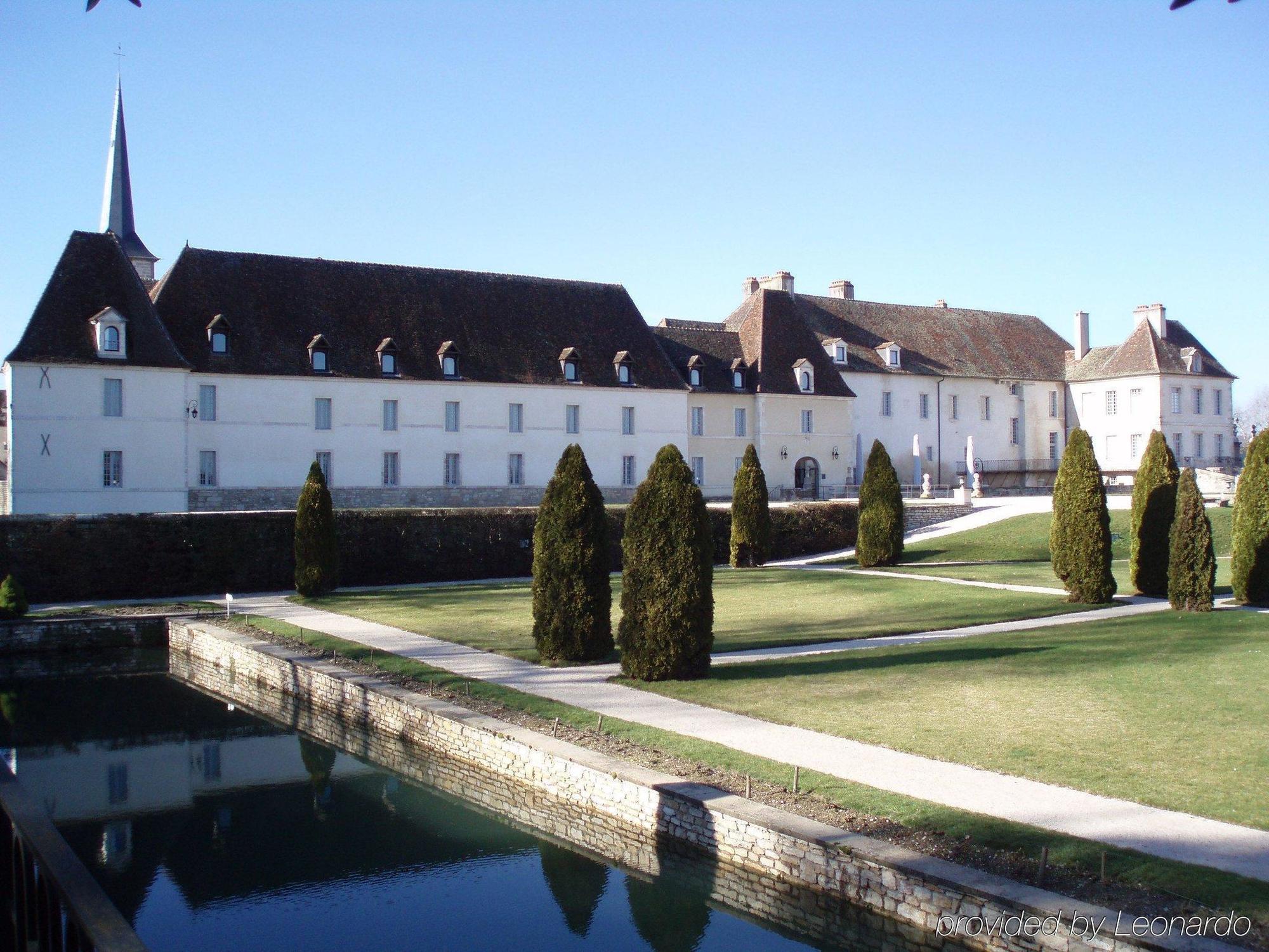 Château de Gilly Exterior foto